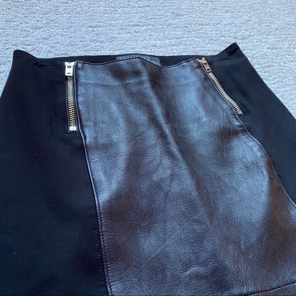 Guess Leather Mini Skirt - Picture 2 of 4